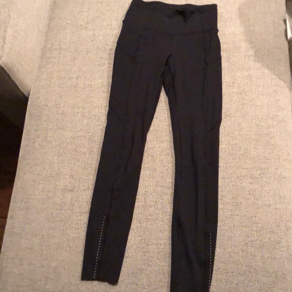 Like new barely worn fast and free 7/8 tight